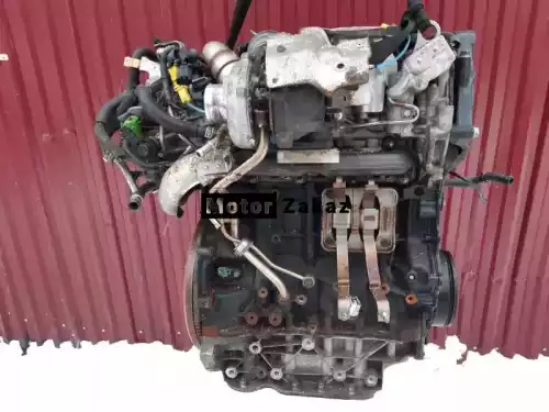 Контрактный б/у двигатель M9R 835 2.0 DCI Nissan Primastar