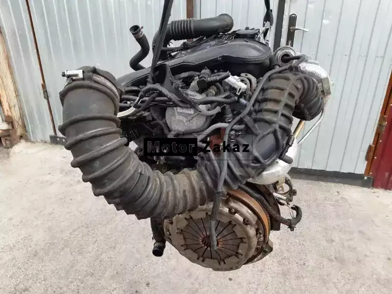 Контрактный б/у двигатель M9R 692 2.0 DCI Opel Vivaro