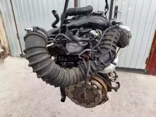 Контрактный б/у двигатель M9R 692 2.0 DCI Opel Vivaro