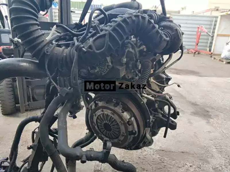 Контрактный б/у двигатель M9R 837 2.0 DCI Renault Latitude