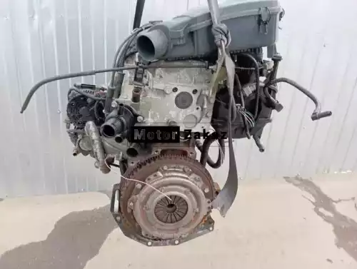 Контрактный б/у двигатель E7J 624 1.4 i Renault Megane